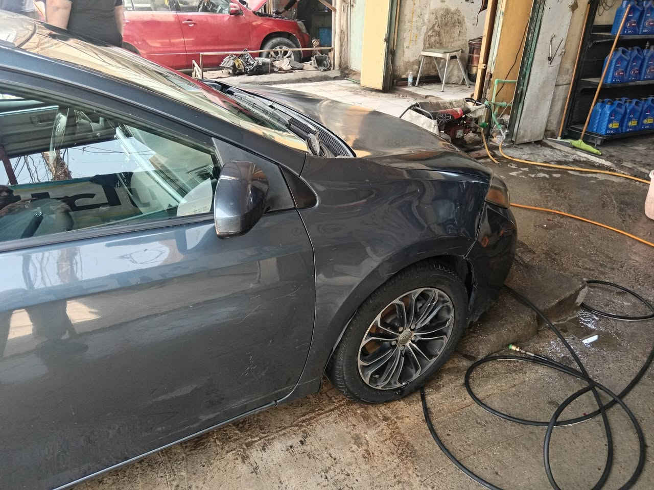 للبيع كورلا14أمريكي محرك2000
ماشية 121000ميل
أتصال *********** بغداد العامرية 
السعر 10500
