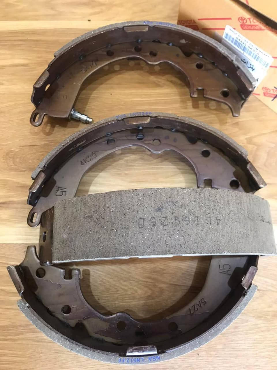 قطع غيار واكسسوارات هايلوكس 
***********
٠٧٤١١٠١١٠٠
