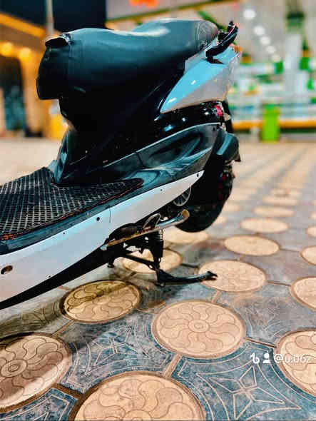 السلام عليكم سكنس فحل للبيع كوري نوزل خطين الدراجه بيهه تزويد.  
1-فلنجه رياضيه
2-ستان رياضي
3-دبلات خلفيه
4-صدر NCY
5-يدات بريك NCY
6-كلجات زوج 
7-فراك بريك
8-صالنصه كاربون فايبر 
9-قطره رياضيه 
الدراجه مكفوله من تبخير او تنقيص 
بوشه 58 شلعه معدل تجي وتشوف 
سعرهه 850 وبيهه مجال موجود خاص بكل وقت 
رقمي ***********
