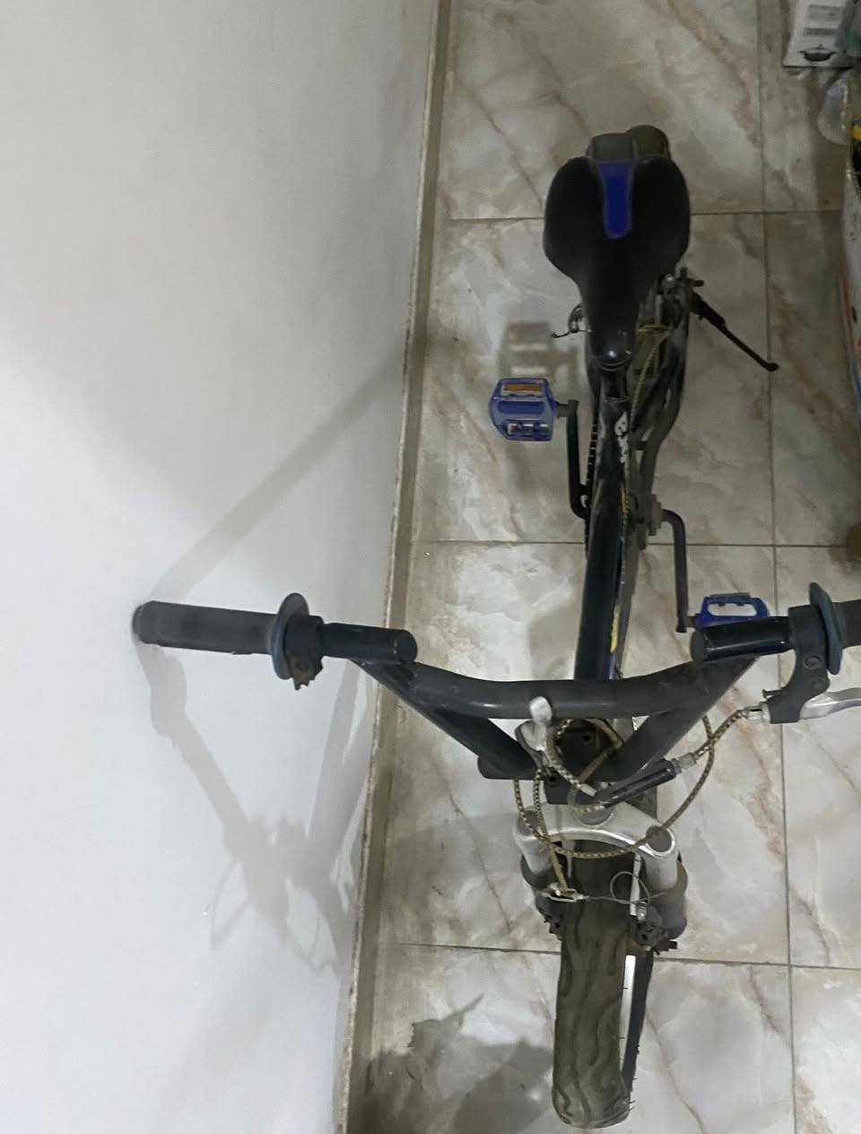 بايسكلين
وحدة حجم وسط GILT
وحدة حجم صغير BMX

للبيع مكاني بغداد
الشراي يكتب سعر والسعر اليخدمني ابيع


**إذا كنت صاحب هذا الإعلان وتريد حذفه لأي سبب، رجاءا أرسل رسالة إلى الدعم الفني**