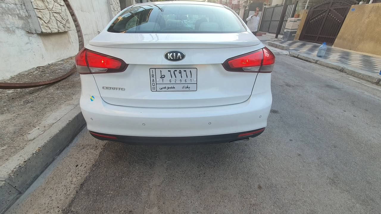 سياره سيراتو موديل2018خليجي مكفوله سياره جديده تخم تايرات دوشمه بل كامل حته صندوك سبير منازل موصفات محرك 200دوش تبريد قطعتين فتحه سقف حساسات خلفي مامي مري شفط صدر خلفي امامي كله جديد باتري جديد سنويه29(***********
