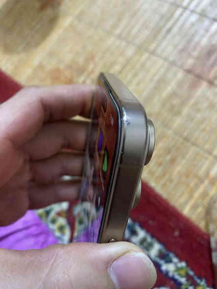 ايفون 16 برو ماكس مبدل شاشه تفصيخ شرط تفصيخ ذاكره 256/ بطاريه 97/ لجهاز بي شخوض بل يطار و شخوط بل شاشه بصيطه موضحه بل صوره مكاني بغداد منطقت لرشاد *********** سعره مليون قفله
