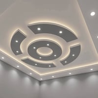 السلام وعليكم خلفة ديكورات وصبغ متفرغ حاليا تسليم مهندس شغل درجة اولى ...