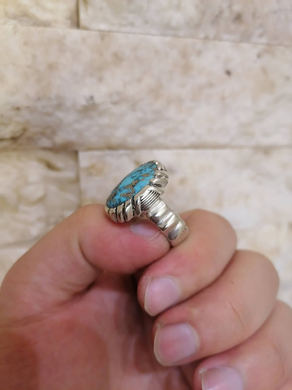 السلام عليكم
محبس فضه 925 من حجر فيروز نيشابوري الأصلي
مع سبحه فيروز خشنه ٣٣ خرزه
وزن مسباح ١٠٠ غرام
قياس محبس ٢١ ٢٢
المكان النجف الاشرف ويوجد توصيل


**إذا كنت صاحب هذا الإعلان وتريد حذفه لأي سبب، رجاءا أرسل رسالة إلى الدعم الفني**