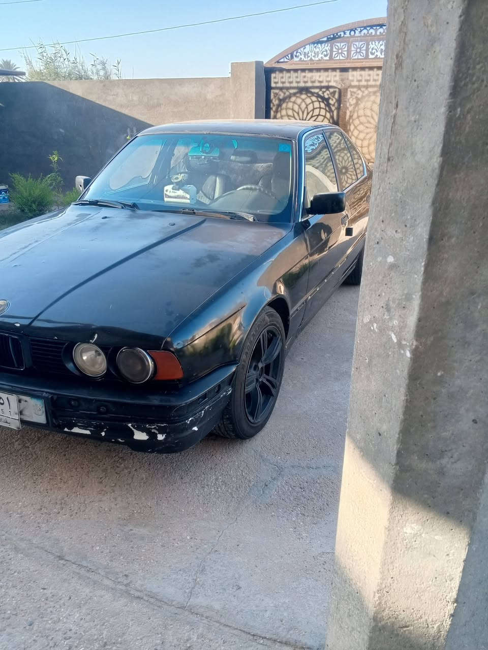 .للبيع فقط
بي ام دبليو 535.محرك مفتوح 30رقم بغدادموديل92 سنويه منتهيه ب24.محرك مكفول كير بك مرات بيه تأخير بس مو دائما .مكفوله من ظربه وصبغ وخياس وبارد
كهربائيات كله شغاله .لايت زنون.
غرفه حلوه عوزه بس 2بطاين 
حدادديه 80/.
تخم تاير .ويل رياضي 
التبريد منظومه كاملة بس تخلي القياش انكطع.
محرك 30 مفتوح.اميل كهرباء 
ملاحظه راعيه شايل من مكانه أهله بغداد حي الجامعه.
عندي مستمسكاته كاملة..اكفل سرقه وعشائر وطلب 
عليه غرامه 60.
والسعر النهائي 15قفل.مكاني بالحله للتواصل 
***********..
