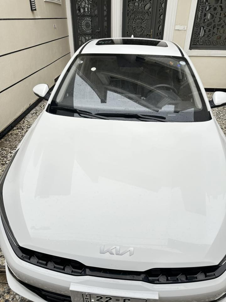 كي 3 موديل 2024 ماشية 25الف السيارة مكفولة فقط بارد شي قليل وما واضح اكيد مكان السيارة بغداد السعر 140$ للاستفسار الاتصال ع الرقم ***********
