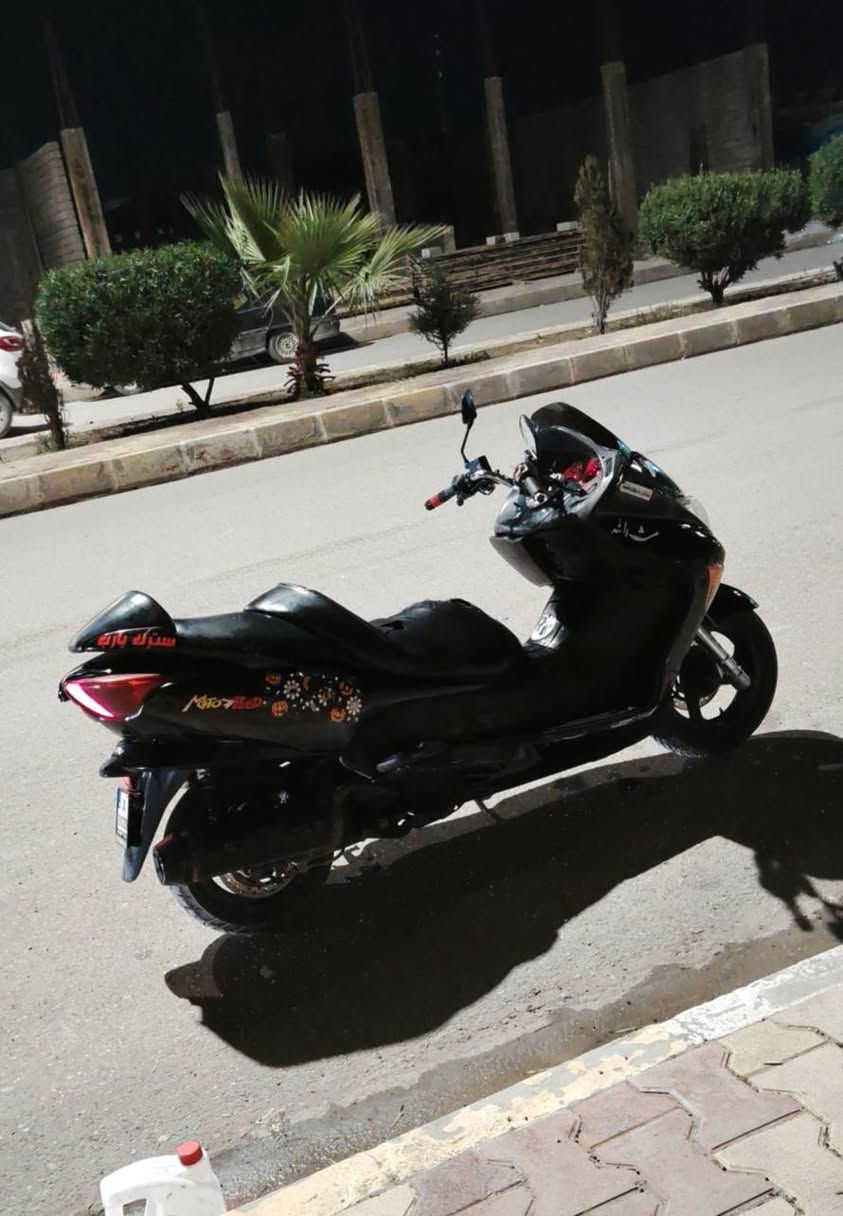 مطور فورز 8 نضف فول كلشي ما بيها الاستفسار عن هذا رقم *********** سعره 700الف
