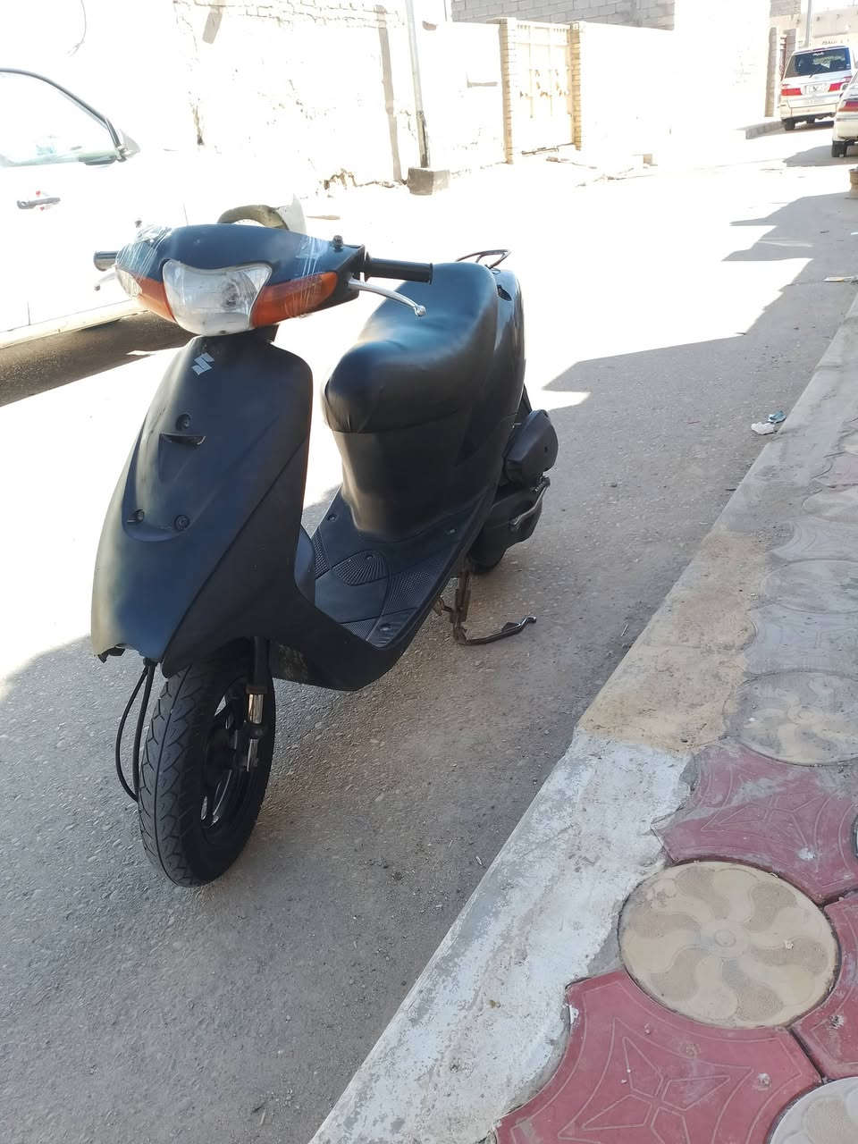 سلام عليكم دراجه ساسوكي اللبيع مامفتوحهه نهائين دراجه وكيل مامتعوبةة دراجه كله بلاد بس الكفر الكدام مصبوغغ والباقي كله بلاد مكان ميسان المجر الكبير رقم الهاتف *********** السعر 350 وبيه مجال قليل 🤙
