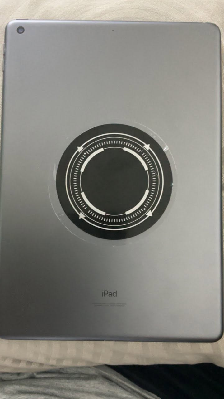 Ipad 9 64 gb للبيع مستعمل
ايباد 9 
ذاكره 64 
مستعمل قليل 
نظيف مابي اي فطر والي تشوفوه بالصوره هاي لزگه حمايه مكسوره 
مابي اي خلل نضيف 100/100
السعر 350 وبي مجال


**إذا كنت صاحب هذا الإعلان وتريد حذفه لأي سبب، رجاءا أرسل رسالة إلى الدعم الفني**