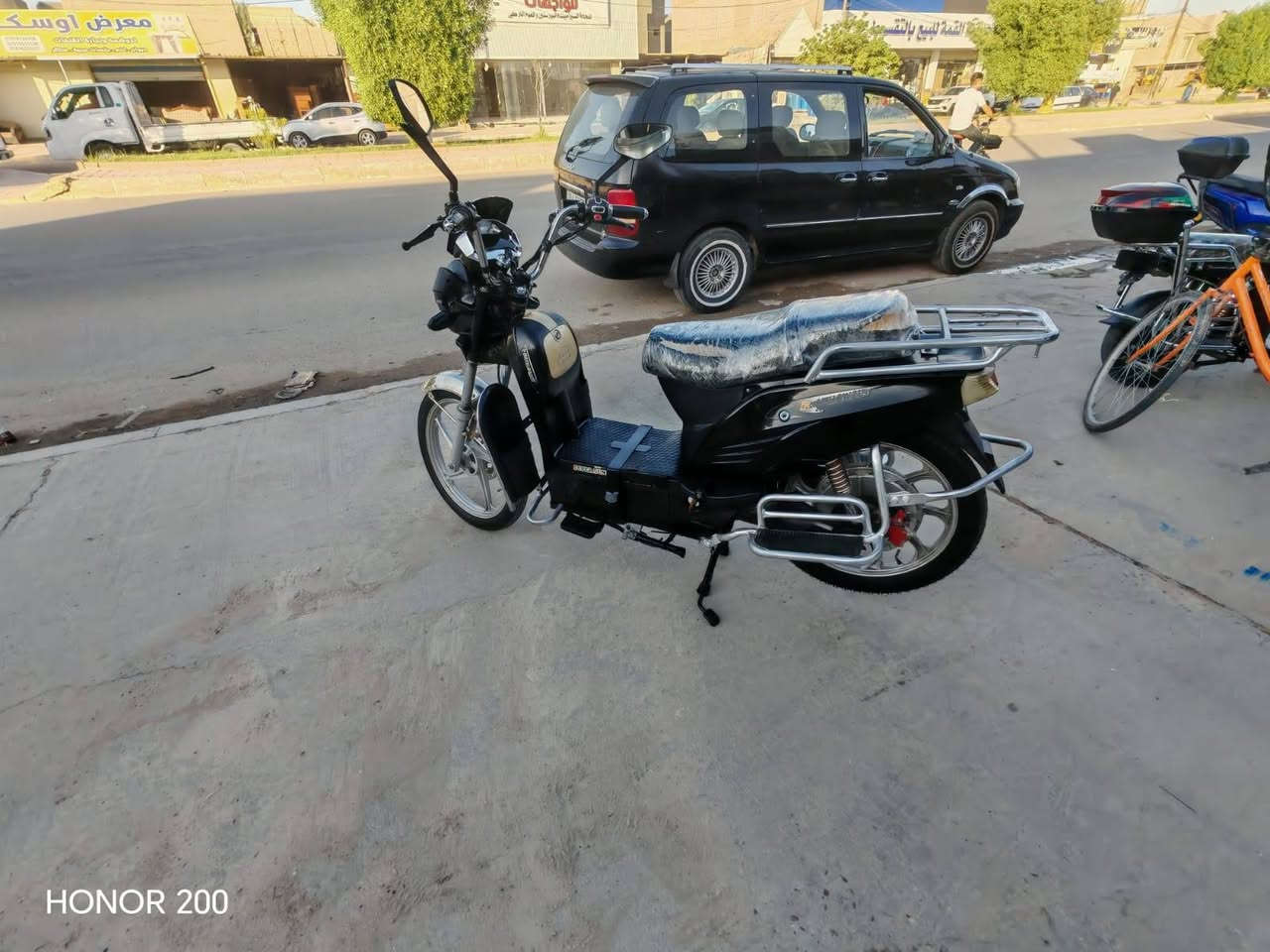سلام عليكم مطور شحن نضيف حيل بطاريات جدد شاشه جديده تاير جديد شاحنه جديده بطاريات 46 امير كامل من كلشي إذ تريد تحسبه يطلع عليك الكشر بلاش سعر 350 الف وبي مجال قليل حك الجيه.  ***********
