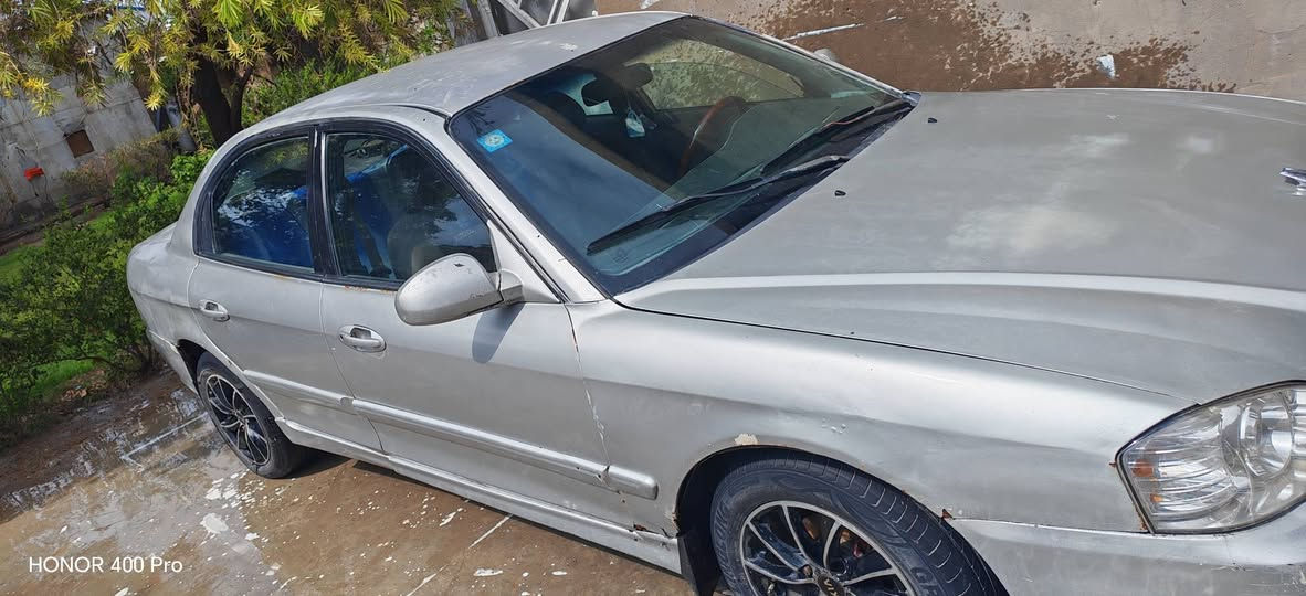 السلام عليكم كيا اوبتما 2005محور كير اوتماتيك السياره بسمي السعر 45وبيهه مجال***********
