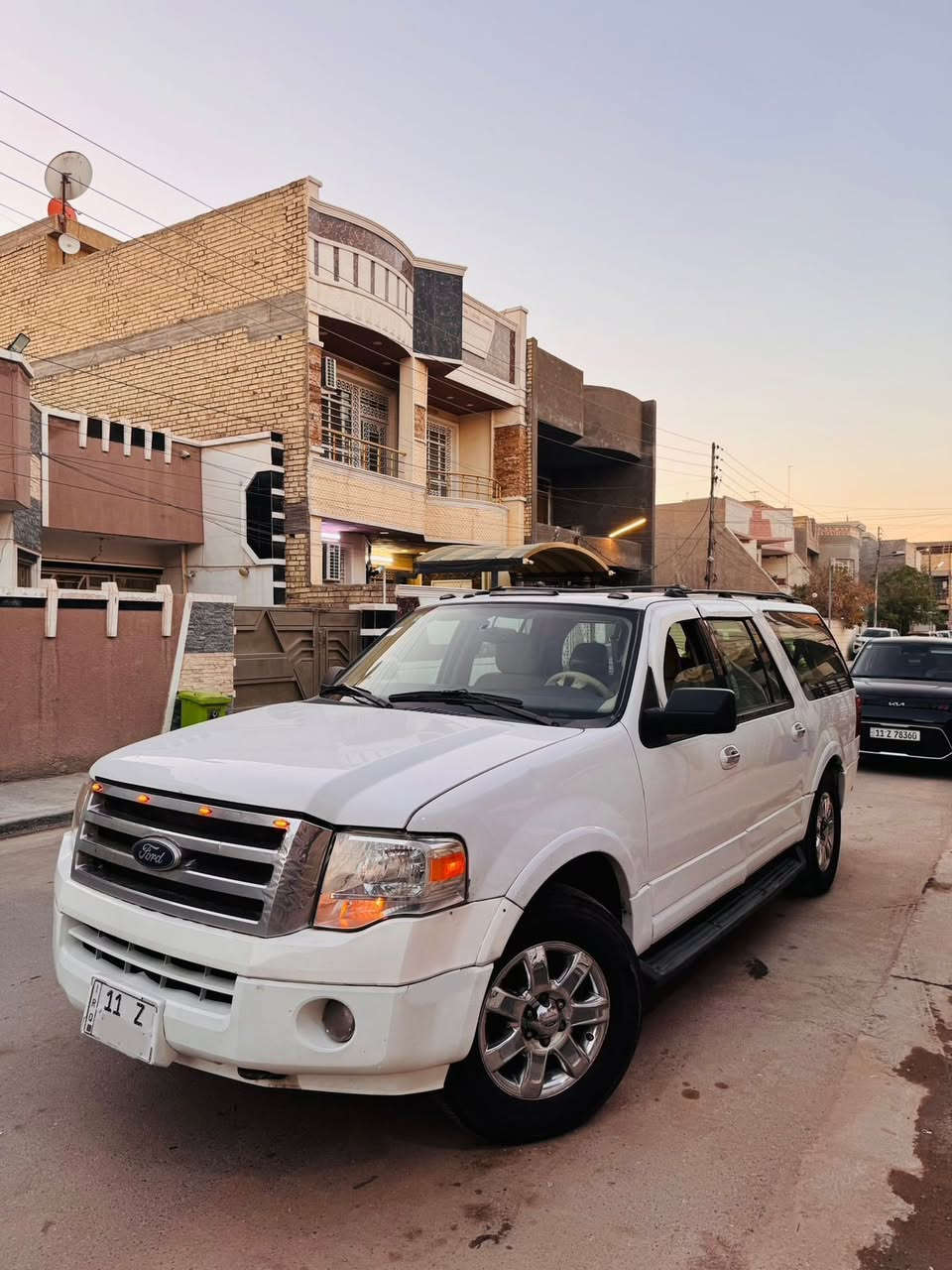 السلام عليكم
فورد اكسبدشن للبيع
موديل 2011
خليجي
رقم بغداد الجديد الدولي باسمي هزه جديده
السيارة حلوه وناعمه
بيها منظومه غاز  80  لتر
السيارة جاهزة
محرك 8 سلندر جديد قبل كم شهر بدلته
تبريد شغال
صدر أمامي جديد حداديه خلفيه جديده
تخم تاير جديد
مواصفات تحكمات ستيرن جهتين
اشاره بالمري
شاشة كامره
بيها صبغ جاملغ أمامي أيمن + جزء من البنيد طخه خفيفه
بدون دواخل
صور السونار بالمنشور
السعر 115 $
ماكو هيج سعر
مكان السياره بغداد / الكرخ
للاستفسار
 ***********
