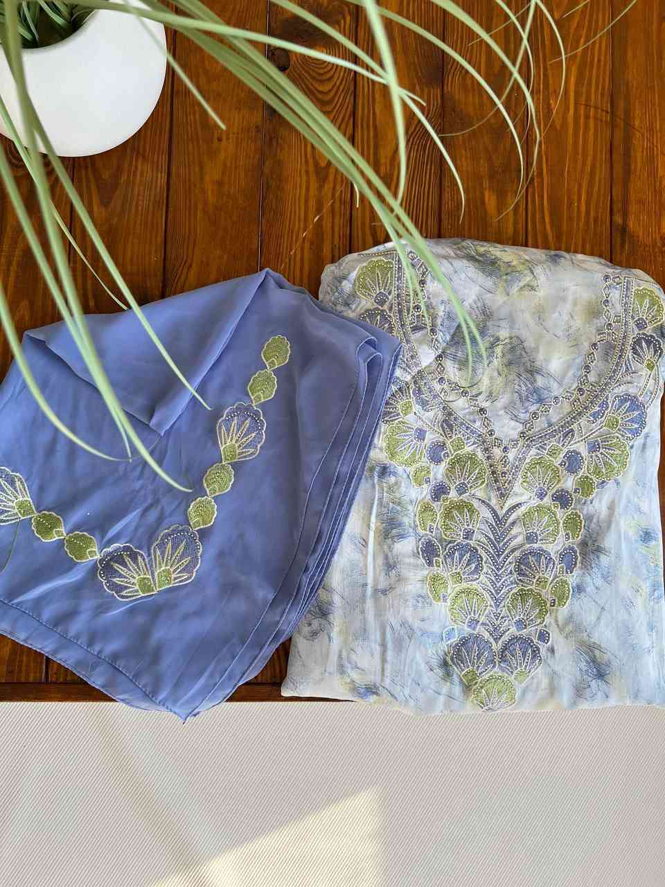 آخر قطع من مخاوير السعر 30الف


**إذا كنت صاحب هذا الإعلان وتريد حذفه لأي سبب، رجاءا أرسل رسالة إلى الدعم الفني**