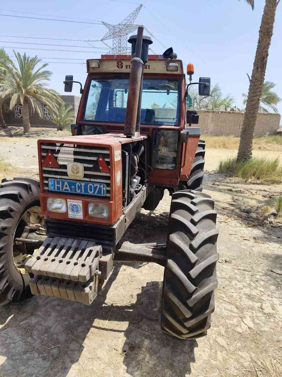 البيع فيات 130مكينه جاهزه تخم تايرات محرك كير اكسن مكفوله ***********/-*********** مكان نجف حريه
