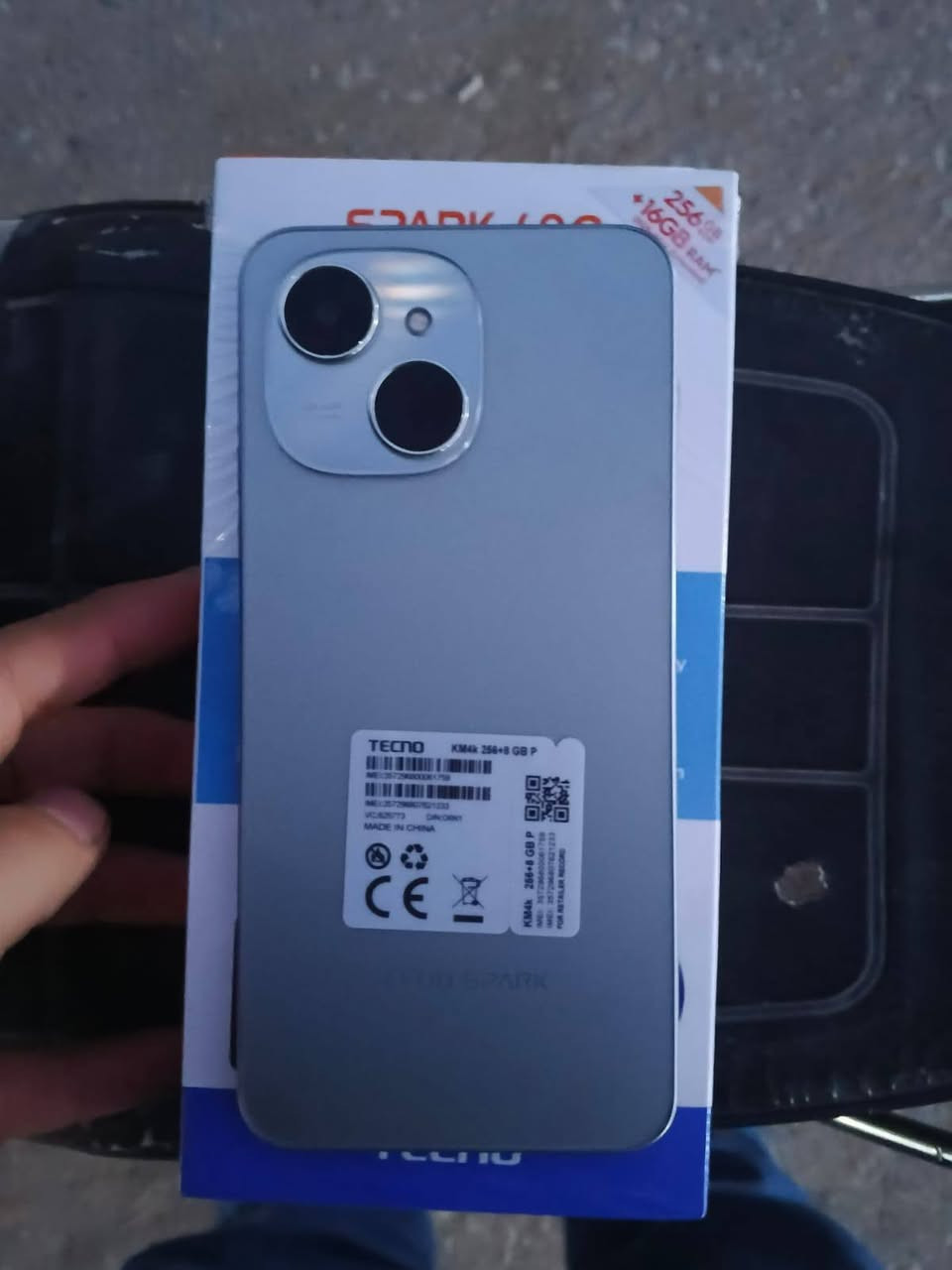 سلام عليكم جهاز البيع اسمه تكنو صبار 40 اس جاهز نضيف صارلي 20 يوم من شتريته سعر 150 او مراوس حسب القناعه مكاني ميسان
رقم *********** 
#ادمن حبيبي وافق
