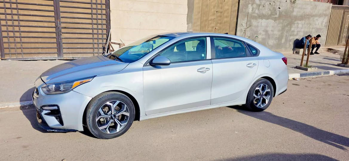 فورتي مديل 2022وارد امريكي 3قطع صبغ حجم المحرك 2000دوش مكينه وكير وحداديه وتبريد كفاله 

جاهزه من كلشي سعر 120وبيها مجال قليل 

عنوان بصره كوت الحجاج 

***********
