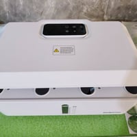 مزرعة مائية • نباتات ورقية • معها مواد