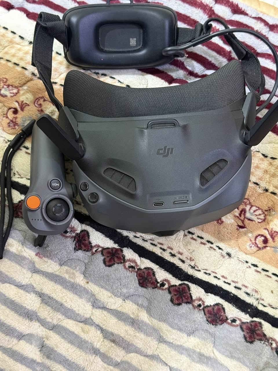 السلام عليكم يوجد ريموت درون ونضارات  شغال عل شرط ستعمال سبوع فقط  السعر 570 الف يوجد خدمت توصيل


**إذا كنت صاحب هذا الإعلان وتريد حذفه لأي سبب، رجاءا أرسل رسالة إلى الدعم الفني**