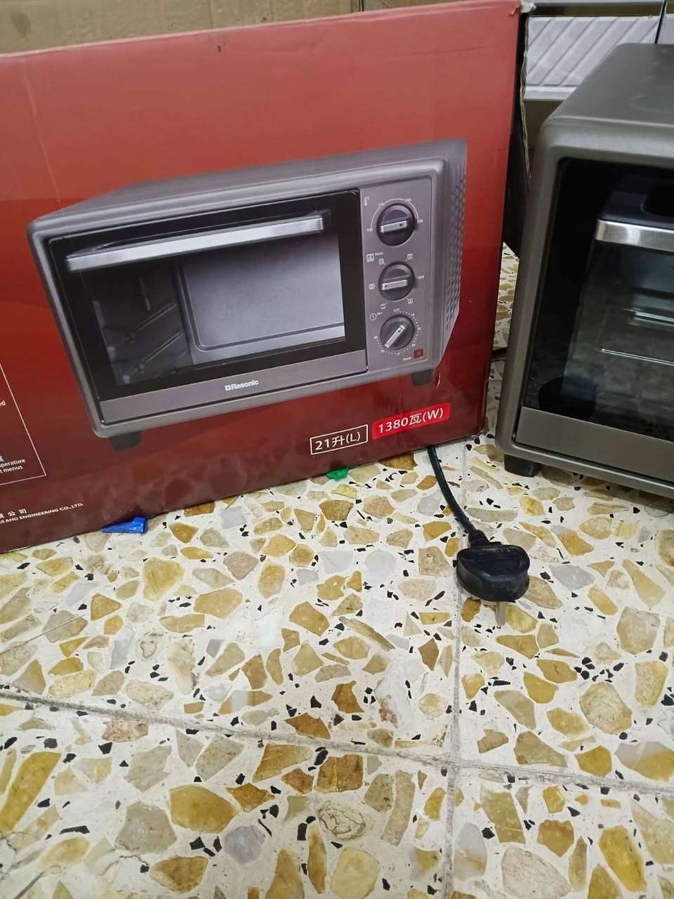 فرن حجم ٢١نضيف جدا استعمال قليل


**إذا كنت صاحب هذا الإعلان وتريد حذفه لأي سبب، رجاءا أرسل رسالة إلى الدعم الفني**