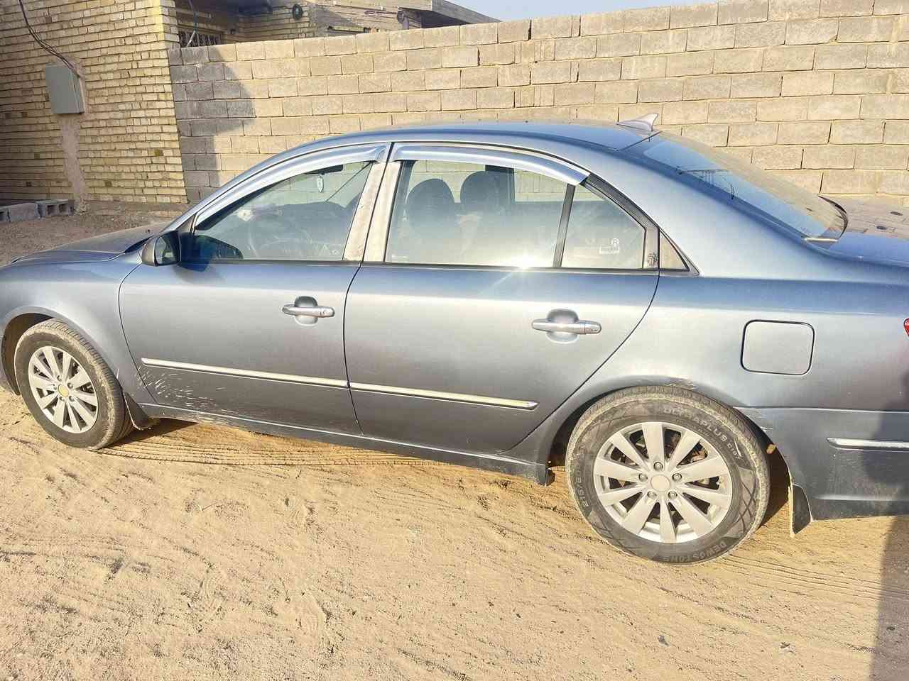 سوناتا 2009 امريكي
محرك:2400
حادث جاملغ خلفي ضرر امريكا
 وصبغ بابين اثر جراد نفس الجهه  السونار مرفق مع الصور
تدفئه +تبريد جاهزه 
حداديه جاهزه 
مكان السياره الفلوجه
السعر 110 وبيها مجال للطيبين
للتواصل ***********
