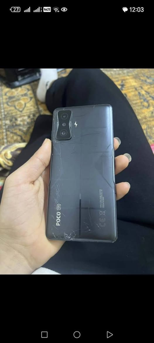 بدون غراص ماعندي توصيل 
نظافه 90=100
فقط فطر بل ضهر مغلفه شوف فطر قبل تغليف 
فقط بس شراي يتصل مو شراي لا يجي وتساب يبقه يحجي
اسم جهاز POCO F4 GT
ذكرته 128 ...رام 12
شاشه 120 هيرتز 
بوبجي 90 فريم 
شفتات بي جهاز كيمك 
دبل سيم كرت دبل سماعه ستيريو 
سعره 180 جماعت 160 عبر منشور  سعره مناسب كلش
مكاني بغداد حي اور جامع فردوس رقمي ***********
