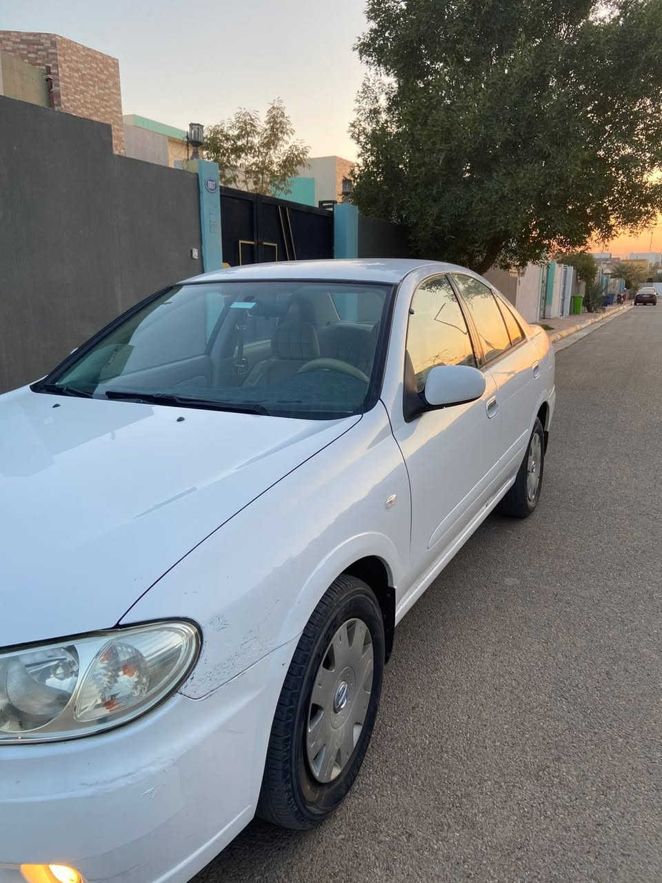 سلام عليكم #للبيع
سني ياباني موديل 2010 للبيع رقم بغداد محرك اسود كير اوتماتيك سيارة مكفوله من صبغ كشرها نضيف داخلها نضيف كهربائيات كلها شغاله سيارة بدون اي نقص تاير محرك كير مكفوله كلها سيارة مال جناي سيارة با اسم ابوية بيها بارد شبر بل جاملغ الخلفي تحويل سيارة ثاني يوم مكان سيارة الرمادي ٥ كيلو مجمع عمر الراوي سعر السيارة ١١٥ ورقه وبيها مجال لطيبين 
 ***********
