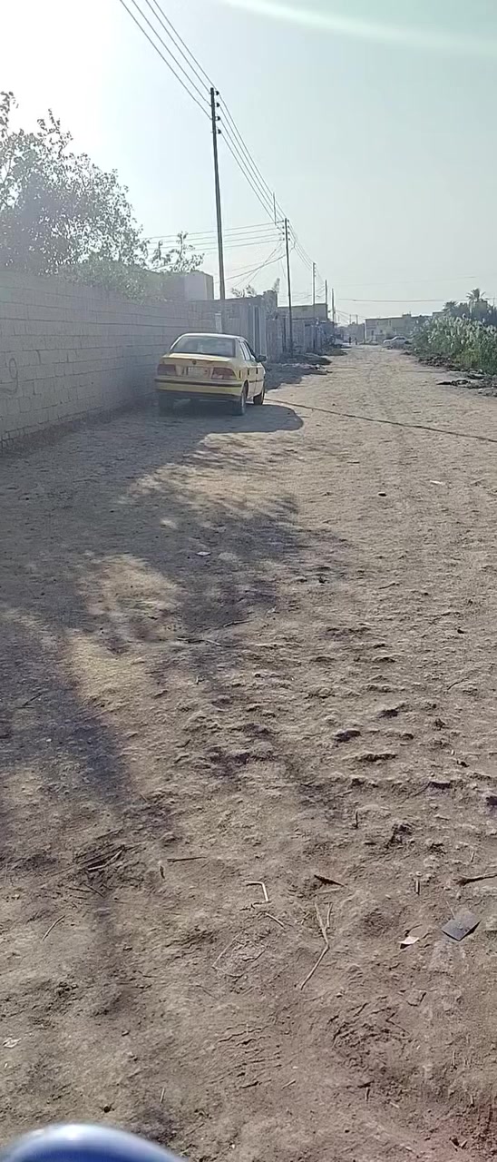 بيت لبيع بحاوي لعباس وره المولد علي دبي شاره خدمات موجوده سعر ب11 تصل ***********
