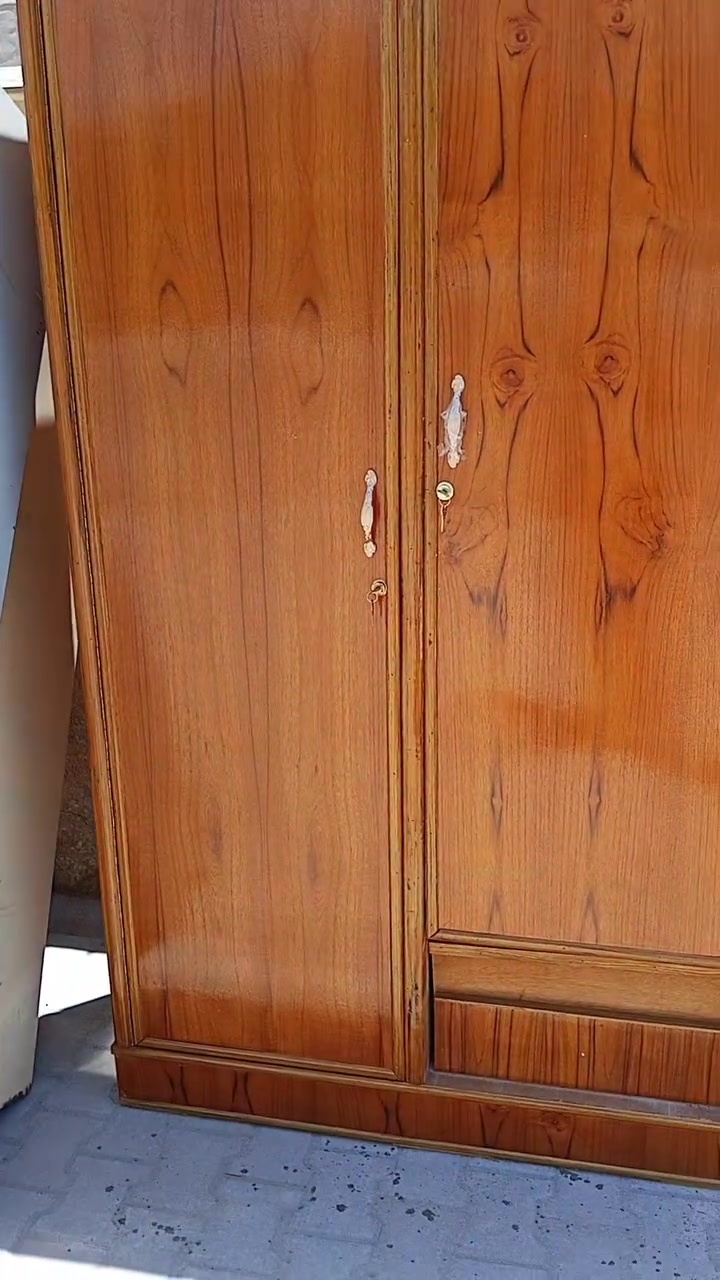***********
***********
طارميه نهاية شارع البعث
