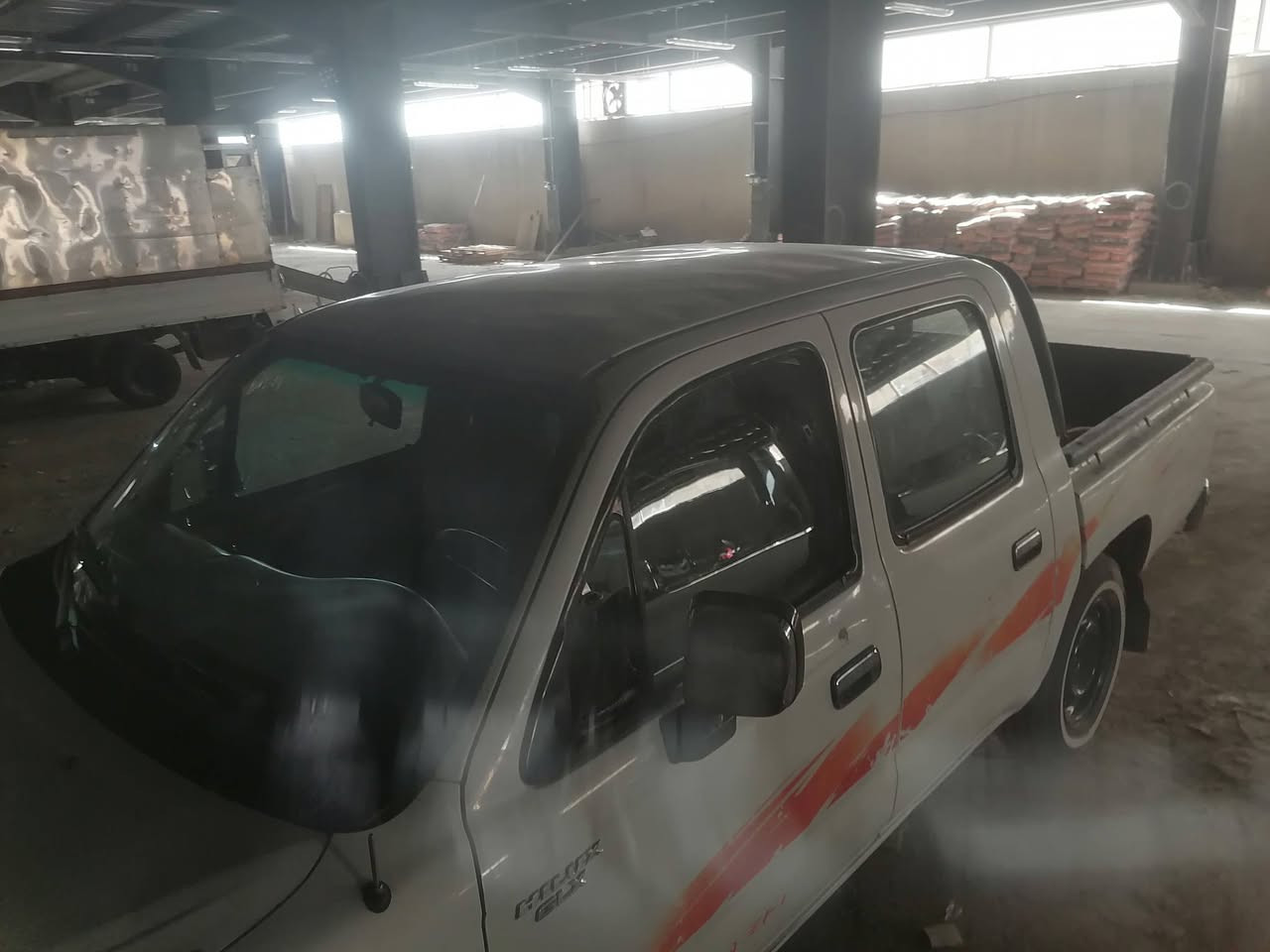 سلام عليكم
السلام عليكم 

للبيع جمره موديل 2004 مبدل بيها بنيد وجاملغ والبافي كفاله كير مكينه شاصي شرط طخم تاير ابو الخطه جديد كهربائيات كلها شغاله تبريد فان شغال رقم بصره اداور گبل بأسمك تستلم سنويه ولوحات بأسمك سعر 95 وبيها مجال مكان ناصريه ***********
