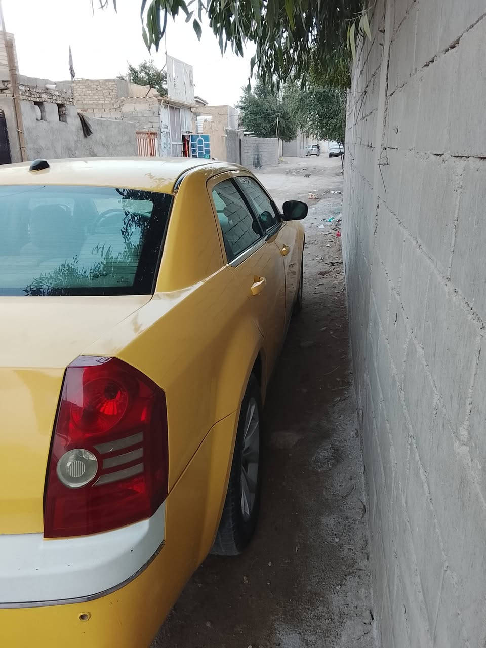 السلام عليكم سياره للبيع اوباما موديل 10 السنويه لل 30 مكان السياره نجف خط السياره سماوه نجف رقم التليفون *********** والشراي خلي يخابر
