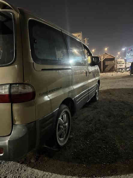 بسم الله الرحمن الرحيم ستاركس موديل 2002 محدث 2007 سياره بأسمي محرك مفتوح سوبر.  يبخر رقم بغداد خصوصي سعرها ٦٤ رقم للاستفسار ***********
