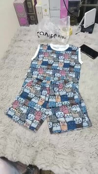 بضاعة جديدة • ملابس أطفال • أسعار مناسبة