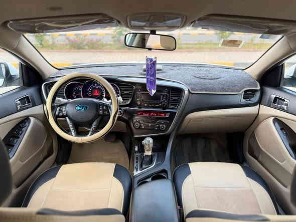 السلام عليكم كيا اوبتما موديل 2013 خليجي كفاله عامه من الدعاميه للدعاميه بيهة شخط 
بسيط مبين بالصور باب عكس السايق 
فقط هذا السيارة كفاله عامه 
محرك 2400 دوش شرط ممفتوح بي برغي 
بصمه تشغيل + ابواب 
مري شفط + حساس 
تبريد خلفي امامي 
تخم تاير حداديه تبريد بسمي 
السيارة ع ايدي من سنت 2014 
انظف اوبتما 
سعرهة 140 بيهة مجال بسيط جدا مكاني واسط قضاء الحي 
***********
***********
