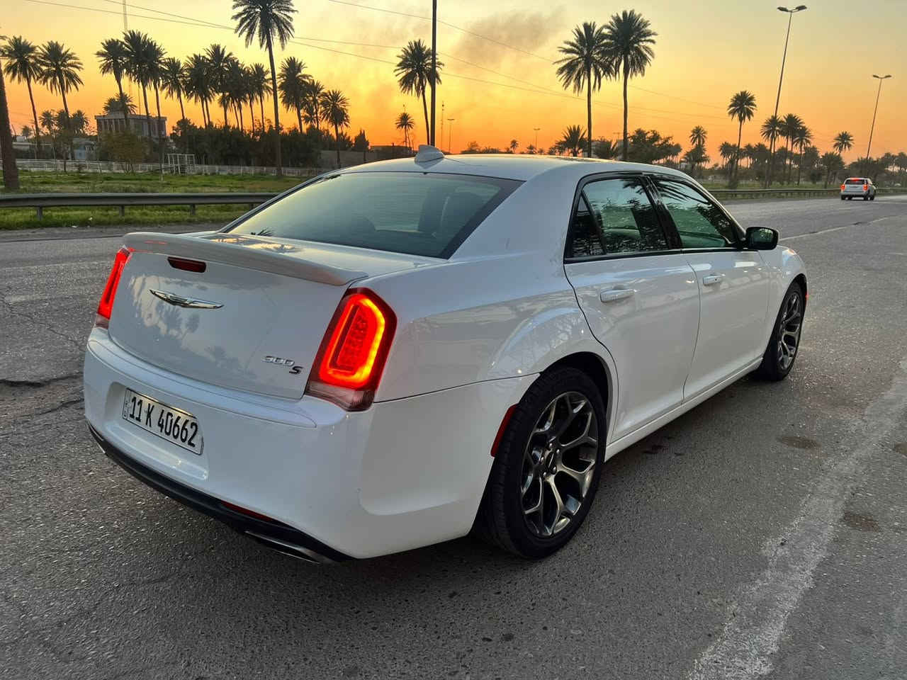 سلام عليكم عندي كلايزلر 300 موديل 2017 داخله جديد داخله بكتاب الظباط مرقمه بغداد  حره بسمي  مواصفات S كشنات جلد كشنات كهربائيه كشنات تدفئه تبريد كشنات خزن  شاشه كبيره  بصمه كامره خلفيه بلوجكترات زنون ويل كب حجم 20 شباك ابلاك محرك 6 سلندر تو ويل تشغيل عن بعد  دمام مواصفاته فول ضرره باب وجاملوغ شادله نفس الون اصليات وصور امريكه بلمنشور  رايده 220  وبيه مجال وهاذه رقمي *********** اخوان ممتواجد عله ألفيس
