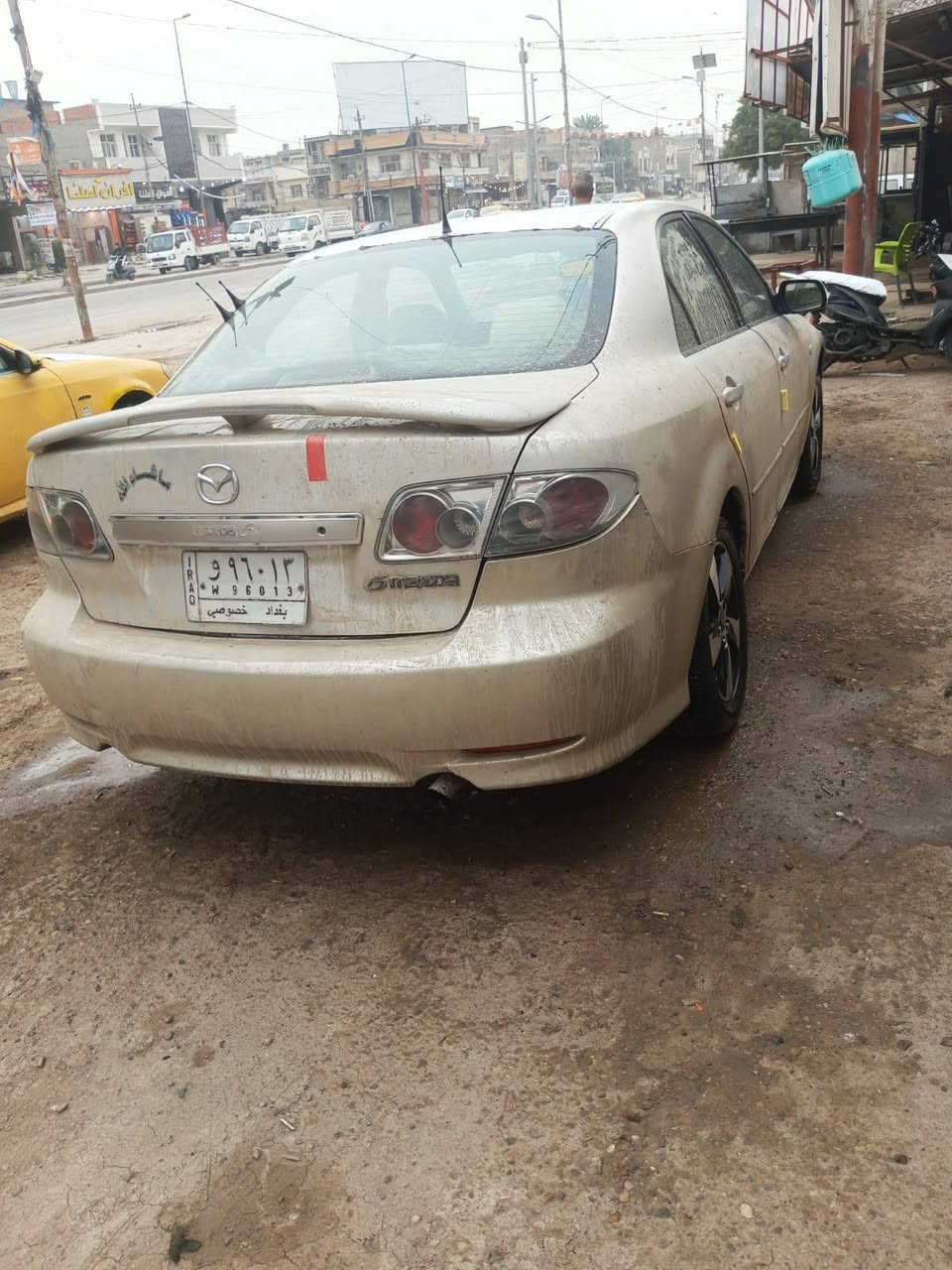 السلام عليكم
مكلف بنشر التواصل مع صاحب الرقم 
مازده للبيع رقم بغداد الماني راعيه مسافر اكفل سرقه وعشائر 
مكينه وكير جدد 
تبريد ثلج 
تدفئه شغاله 
تخم تاير جديد باتري جديد 
كهربائيات كلها شغاله 
دوشمه جديد 
داخل جدا نضيف 
سستم صوت جديد 
حداديه ممتازه مابيها اي نقص 
السعر 28 وبيها مجال  
عنواني بغداد الدوره 
*********** محمد ابو يوسف
