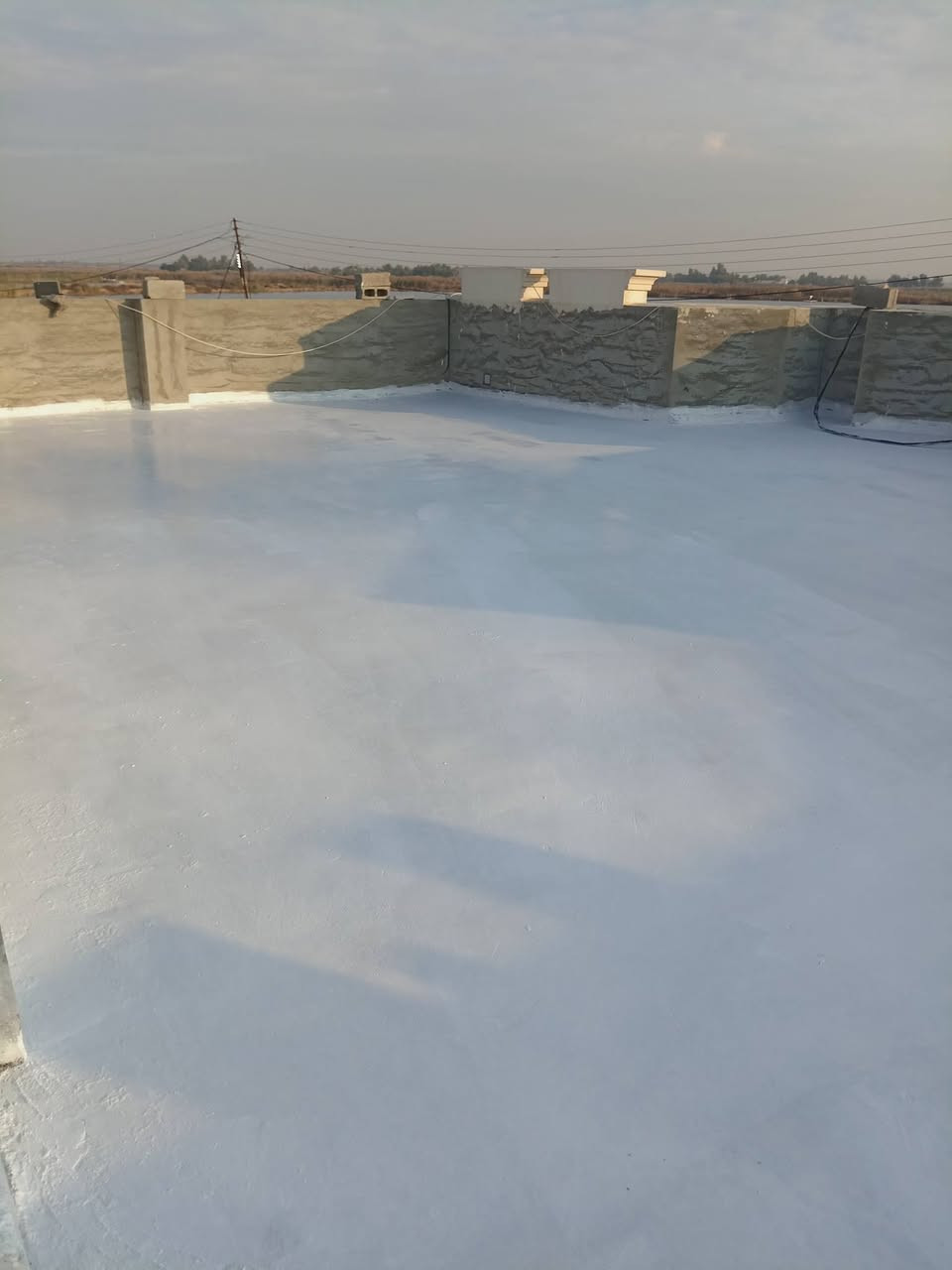 السلام عليكم اعمل في مجال إعادة تعمير الأسطح بمادة روف كوت عازل حراري ومانع رطوبة وعمل شتايكر وة ايزوكام وة لباد وة تجديد الماستك التالف وبأسعار مناسبة للاستفسار الخاص مفتوح والاتصال *********** موجود بي واتساب
