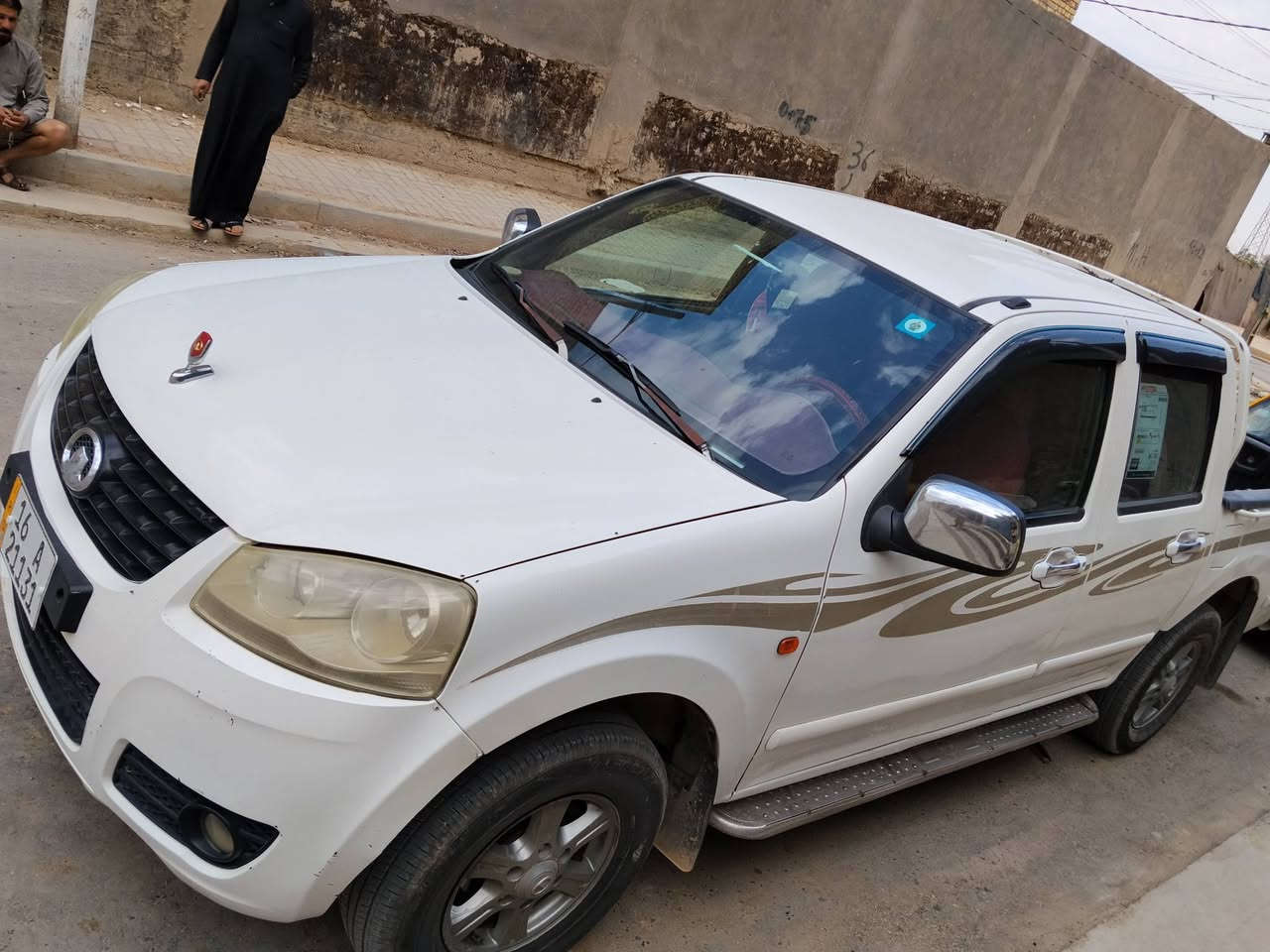 السلام عليكم سياره كريت ول سياره نضيفه مال جنيان موديل 2012 قادسيه رقم انكليزي سنويه ال31
مداور ثاني يوم سياره نضيفه لا كص ولا اخياس 
مكفوله السعر 68
رقم صاحب السياره ***********
