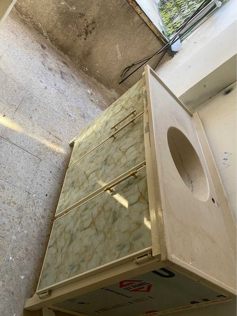 سنة متر ونص سعر 75 مرمر كربلاء حي منين قرب مرقد الحر ع*********** كربلاء, العراق
