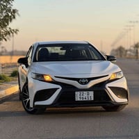 كامري SE • ٢٠٢٣ • ٦١٠٠٠ ميل