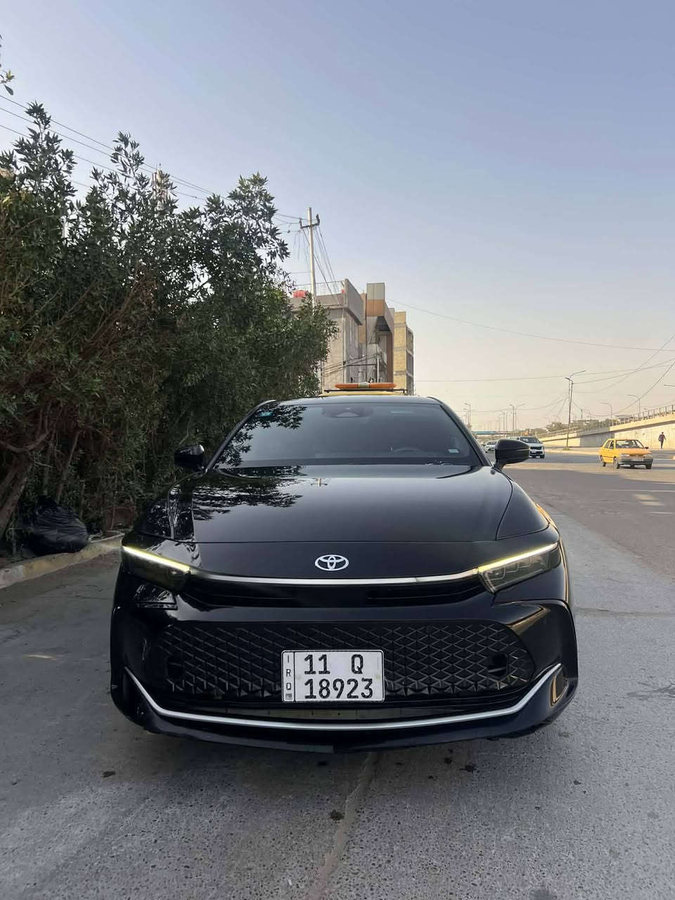 كراون 2023 Limited!
وارد امريكي ضرر جاملغ أمامي وخلفي وموضح بلصور 

مواصفات 1/1 بانوراما 

محرك 2500 هايبرد

فول مواصفات لمتد

‎ ماشية 55  الف كيلو

سقف بانوراما

‎لايت 4 عدسات

‎شاشة كبيرة + كيجات ديجتال

‎سستم صوت JBL + دمام خلفي

‎5 كاميرات 360 درجة

‎رادار  امامي + مانع تصادم + تحدي مسار

‎رادار خلفي + مانع تصادم خلفي

‎رادار جوانب + نقطه عمياء

‎بردة كهرباء

‎تحكم مقاعد امامي كهربائي

‎تحكم مقاعد خلفي كهرباء

‎مقاعد جلد اسود ملكي  + تبريد كشنات

‎شاحن وايرلس

‎ميموري كشنات

‎ويل 19 إنش 🛞

‎فول منافذ TPC + كار بلي 🔋

‎ باقي مواصفات الكراون معروفه

السعر :237 $ 

***********
