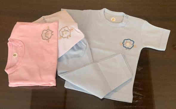 محل مرتضى كريم لملابس الاطفال 
                   ولادي .   بناتي .  اطفالي .  بيبي
                         تجهيزات حديث ولاده
         احزمه  .        .    ملابس داخليه    .    قبعات 
       هدايا.        قرطاسيه    .  العاب       اكسسوارات 
   👚👚👗👗👖👖👕👔👔🎒🎒👒👒🎽🎽
                      الناصريه ..قضاء الرفاعي
                 السوق الكبير .....شارع الندافين     
                    يوجد  لدينا خدمه توصيل 
     موبايل.    ***********     //      *********** 
  رابط قناة التليغرام https://t.me/mmmmbebe
      حساب انستغرام   mekatbabe  
                                 mortd.88 
               تجهزات حديث ولاده 
      تجهيز كامل للاطفال حديثي الولاده 
        كل ما تحتاجونه لطفلكم موجود 
جديدنا 
موديلات اوفر 
موديلات تراك اطفال بيبي حديثي الولادة
