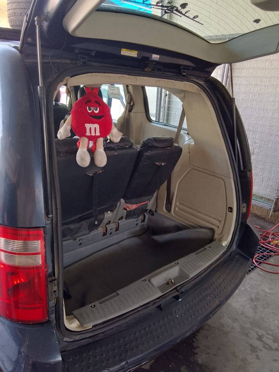 سلام عليكم دوج كرفان للبيع موديل 2008 رقم بغداد بسمي الاستفسار واتساب *********** عنوان بغداد شارع الربيع
