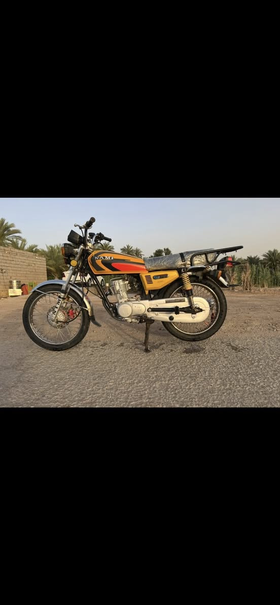 يا الله السلام عليكم وينه اليدور نضيف ومناسب نامه امتياز 3 احرف شبه شلامجه موديل 24 الباب الاول ام الدسك الامامي مكينه شرط النهضه وماينسمع صوته كهربائيات كله شغاله سوبايه طباكتين سوده دراجه مرتبه مال جناي ونضيفه شخط مابيه السعر( 450)المكان بابل الحمزه الغربي خيكان لاستفسار ***********
