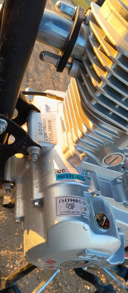 السلام عليكم اخواني ماطو موديل 25 نامي برو جديد ماطور مستخدم قديم شرط كل شيء جديد اوراق موجود ماطور نظافه 100% كل شيء بيها جديد سعر 800 بمجال عنوان العياضيه رقم. ***********
