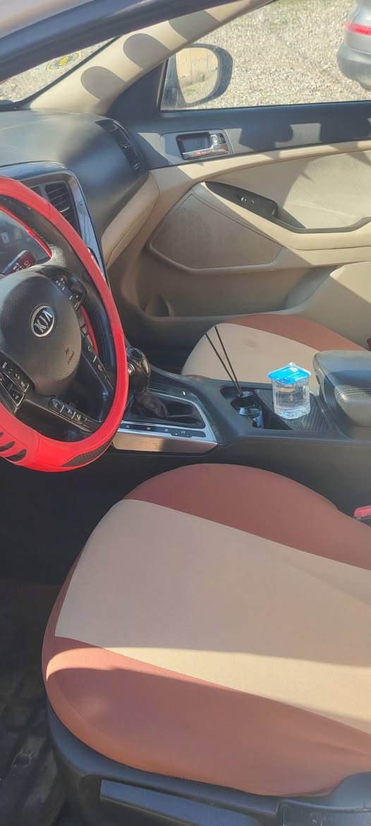 كيا اوبتيما موديل 12 خليجي مكينه كير حداديه تبريد جاهزه من كلشي  مكينه الفين وربعيمه رقم اربيل الماني تريد وكاله تريد تحويل السعر 97 وبيه مجال قليل كلش المكان نجف ***********
