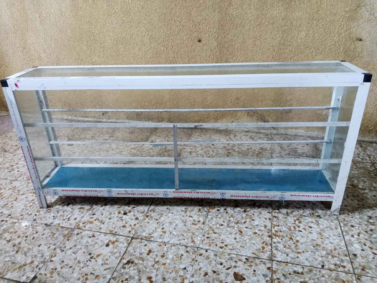 عارضات مال حلويات او اي شي ثاني ودرع مال كيه العراضه الجبيره ب75 و الصغيره60 و ال درع ب45 العنوان الحسينية مال الراشدية


**إذا كنت صاحب هذا الإعلان وتريد حذفه لأي سبب، رجاءا أرسل رسالة إلى الدعم الفني**