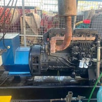 سكانيا 113 بم 88  توليد 200kv بلادي سايس 20 بيها زرف زغير بالسلندر ومل...