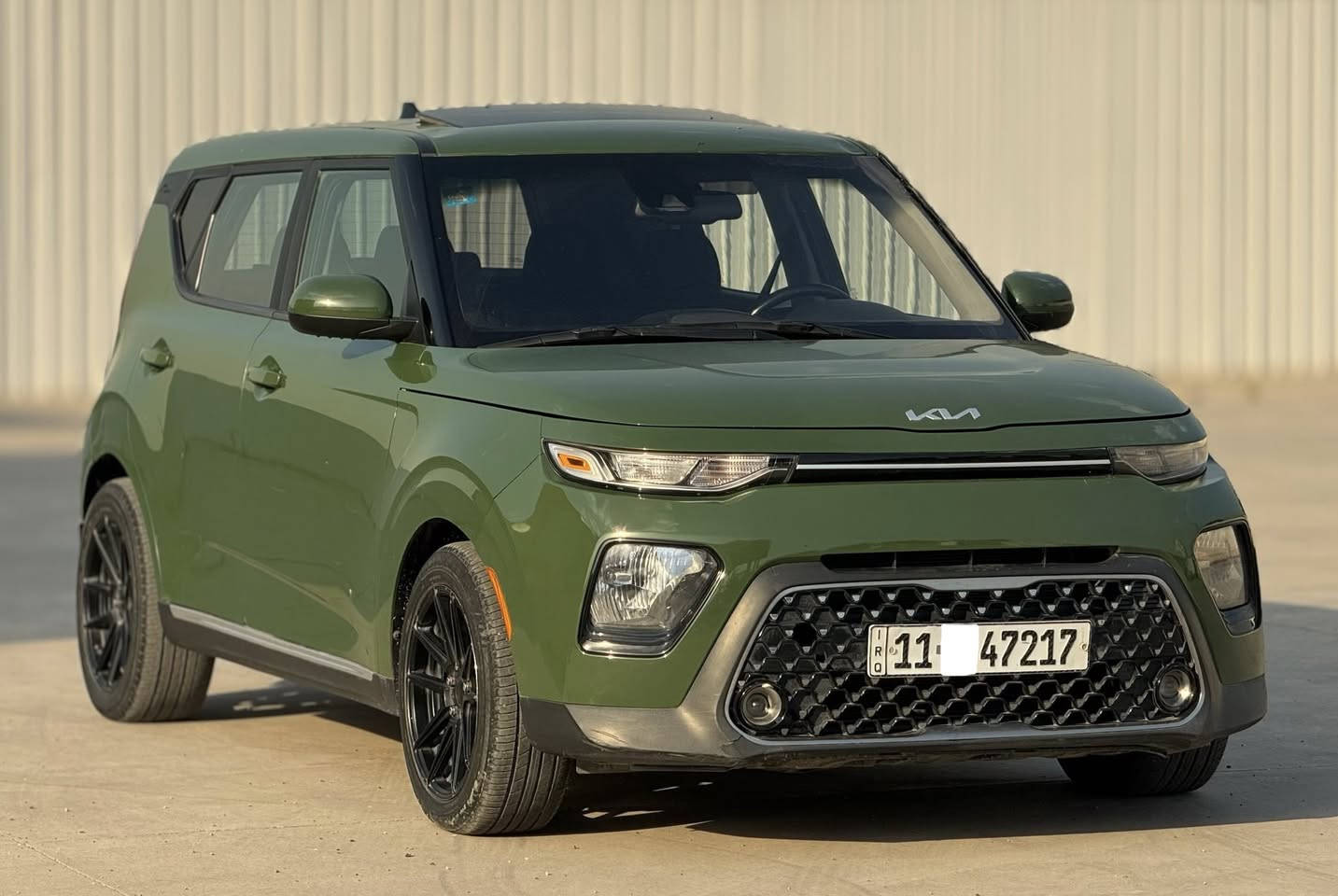 🚘 KIA SOUL EX 2022 🚘
كيا سول مديل 2022 وارد امريكي حادث موضح ب الصور محرك 2.000 فول مواصفات EX. بصمة. فتحة. شاشة كبيرة. كامرة خلفية. رادار امامي + خلفي. حساس خلفي. نقطة عمياء. تحديد مسار. مثبت سرعة. مانع انزلاق. مقاعد تدفئة. تبريد منفصل + مواصفات اخرى
السعر : 14.500$
للأتصال : ***********
العنوان : بغداد معارض البياع الشارع الاول
