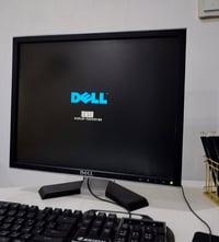 الكوت • شاشة DELL • دقة عالية