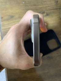 16برو ماكس شرق اوسط ذاكره (512) الجهاز مبدل بي كامرا وشاشه وبطاريه الش...